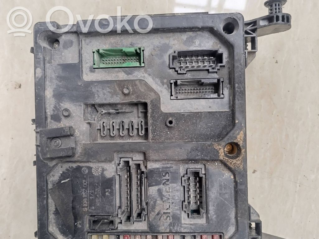 Ford Galaxy Módulo de fusible 