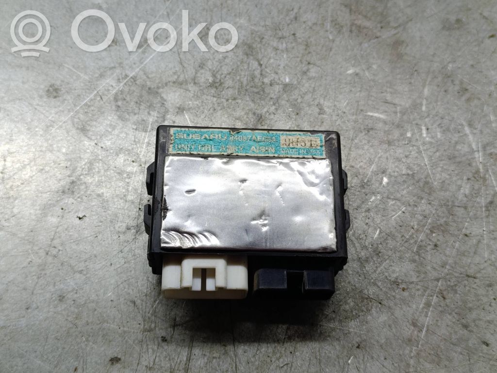 Subaru Outback Light module LCM 