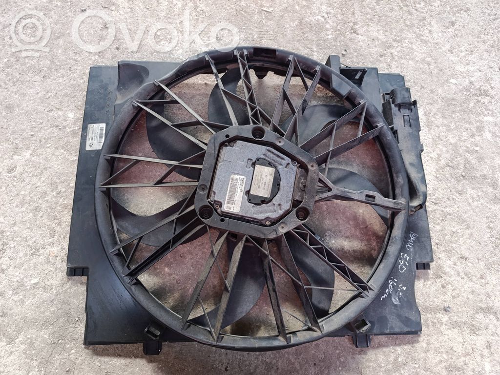 Elektrisks radiatoru ventilators   7789824