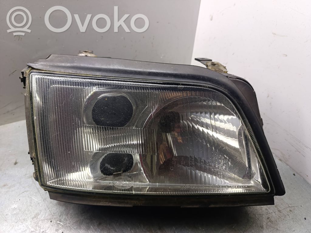 Audi A6 S6 C4 4A Scheinwerfer 