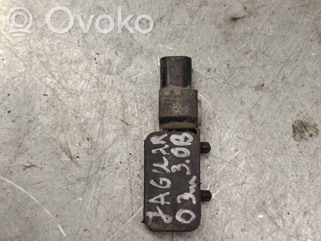 Jaguar X-Type Airbag deployment crash/impact sensor 