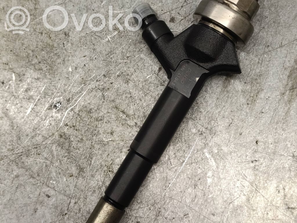 Opel Astra J Inyector de combustible 
