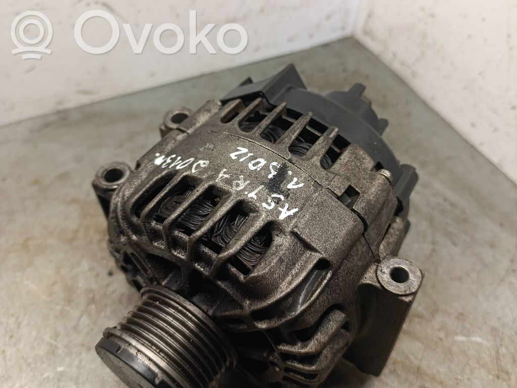 Opel Astra J Generator/alternator 