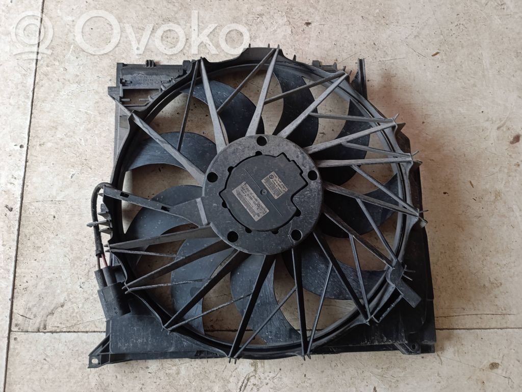 BMW X3 E83 Elektrisks radiatoru ventilators 