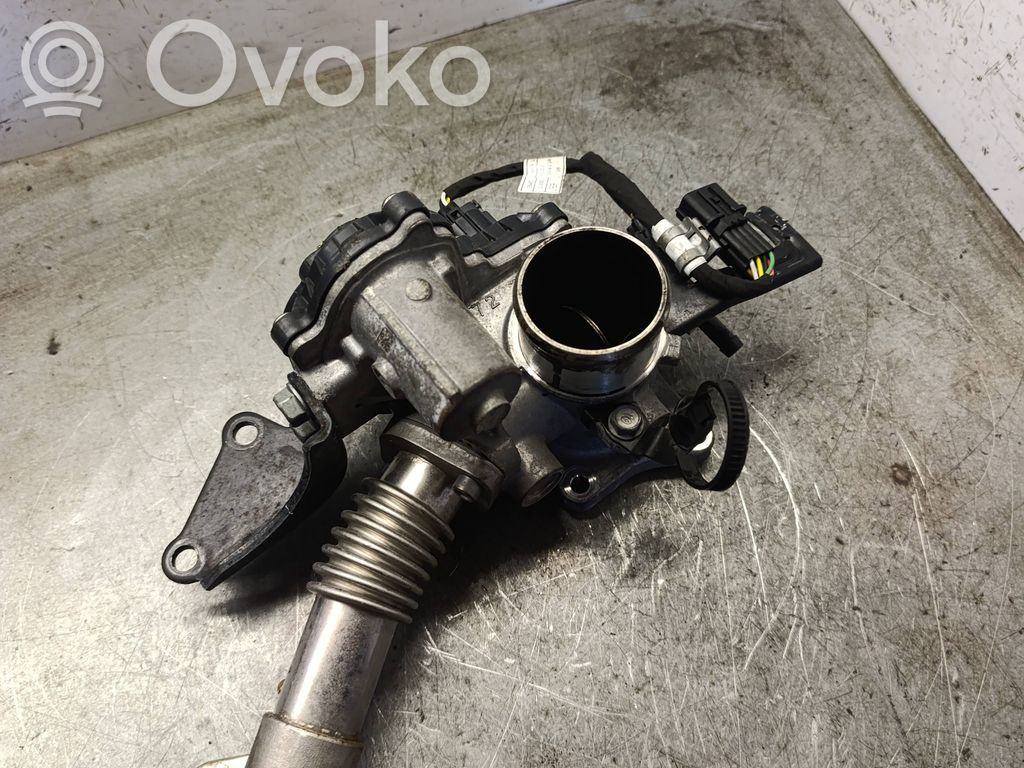 Hyundai Tucson TL Throttle valve 