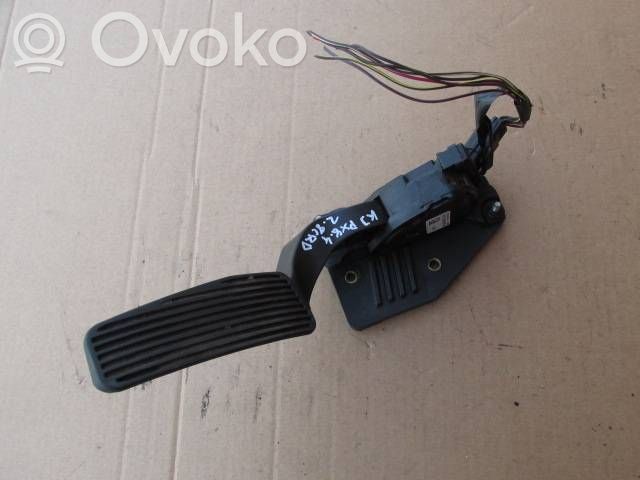 Jeep Cherokee KJ Kaasupoljin 