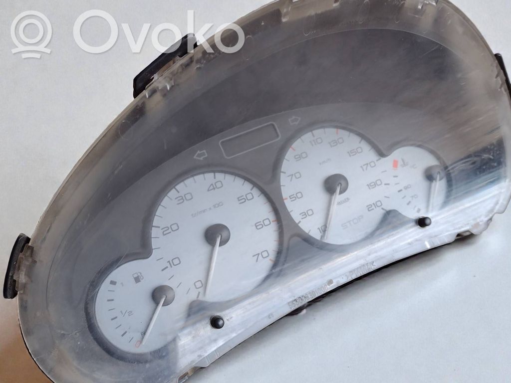 Peugeot Partner Speedometer (instrument cluster) 