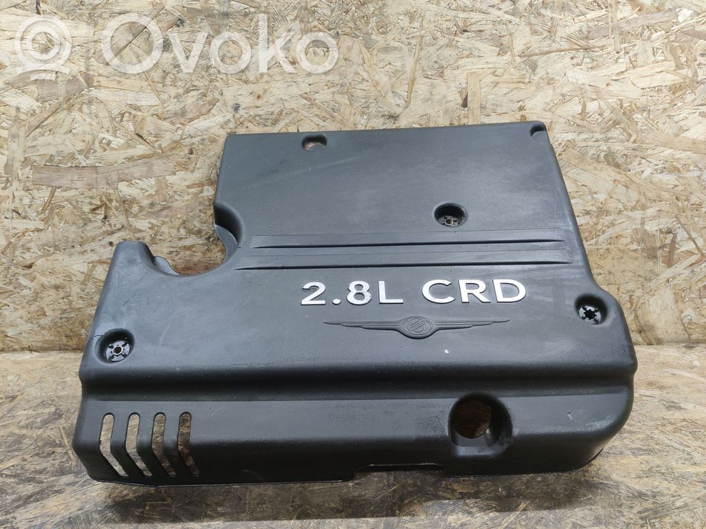 Engine cover (trim)