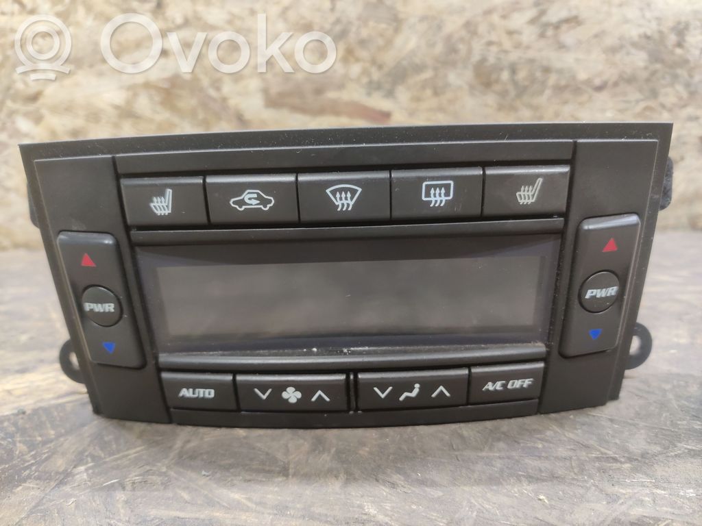 Cadillac SRX Climate control unit 