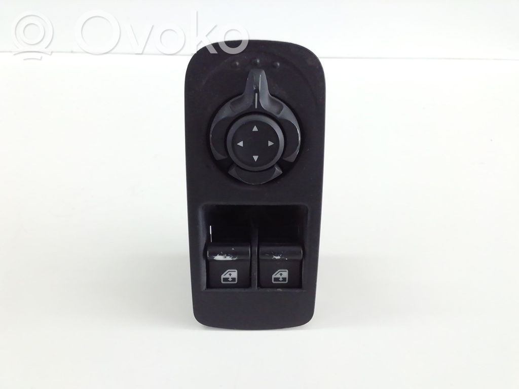 Electric window control switch   30170304,30170304