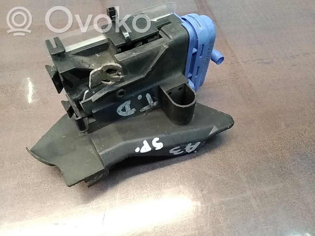 Takaoven lukko   8D0839016A