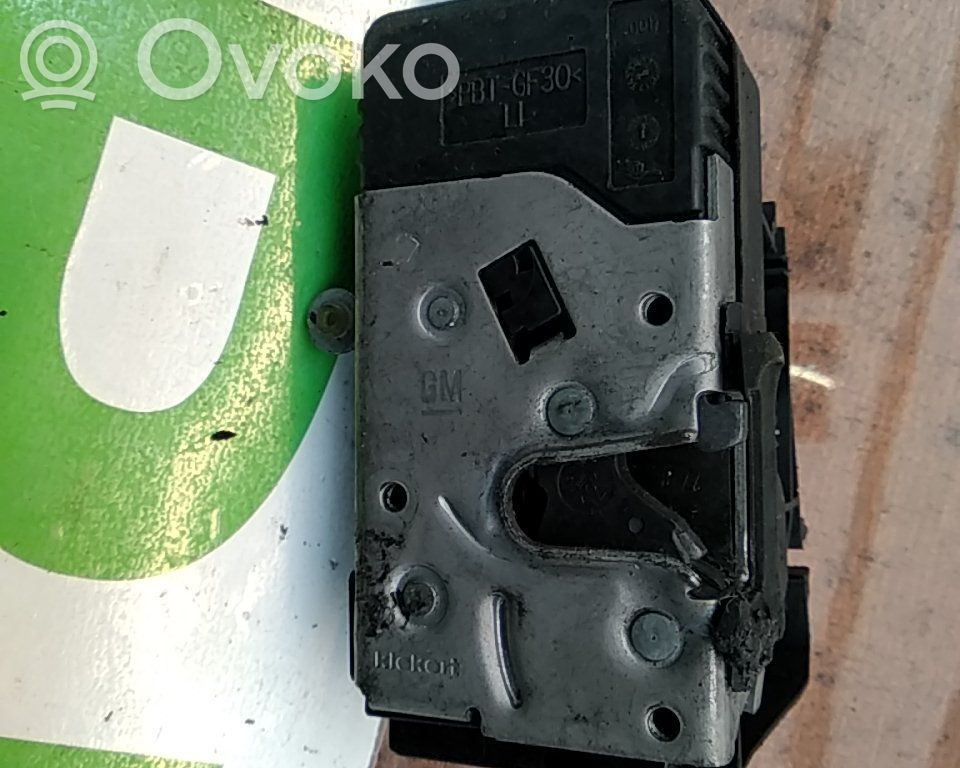 Opel Vectra C Serratura portiera anteriore 