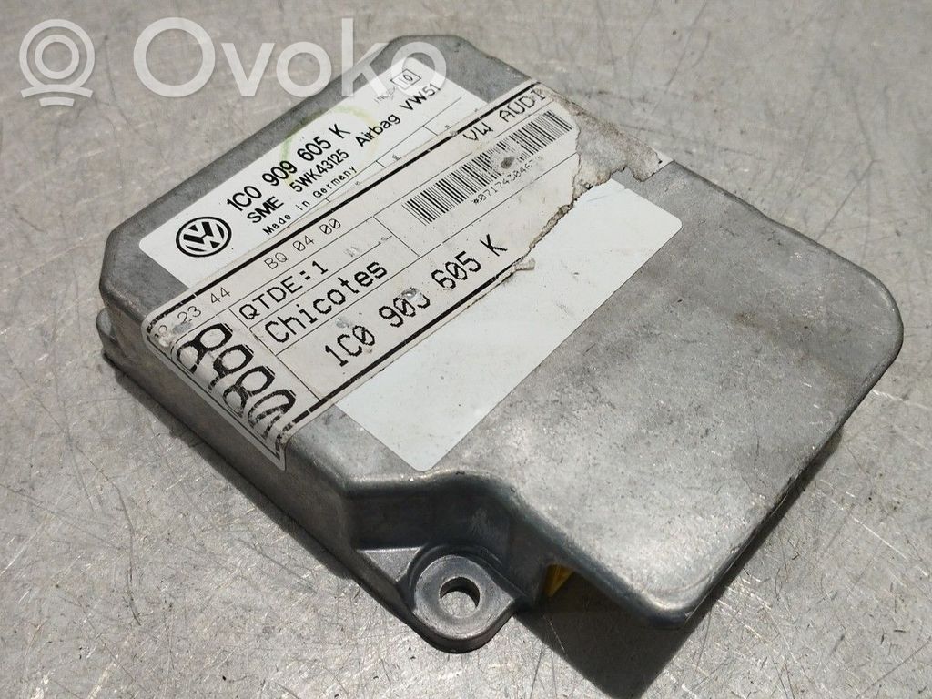 Unidad de control/módulo del Airbag   1C0909605K