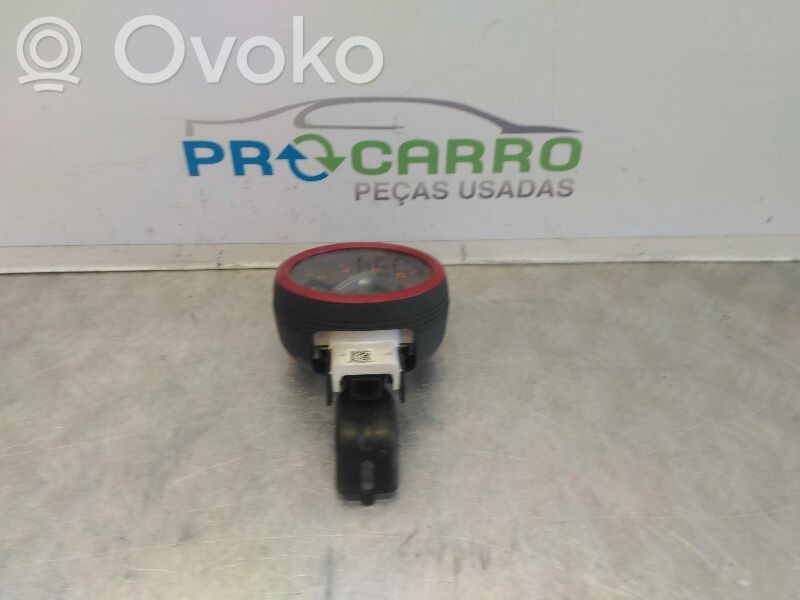 Speedometer (instrument cluster)