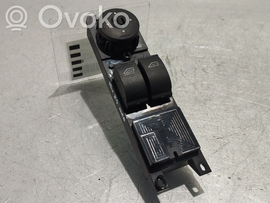 Electric window control switch   AM5T14A132EA
