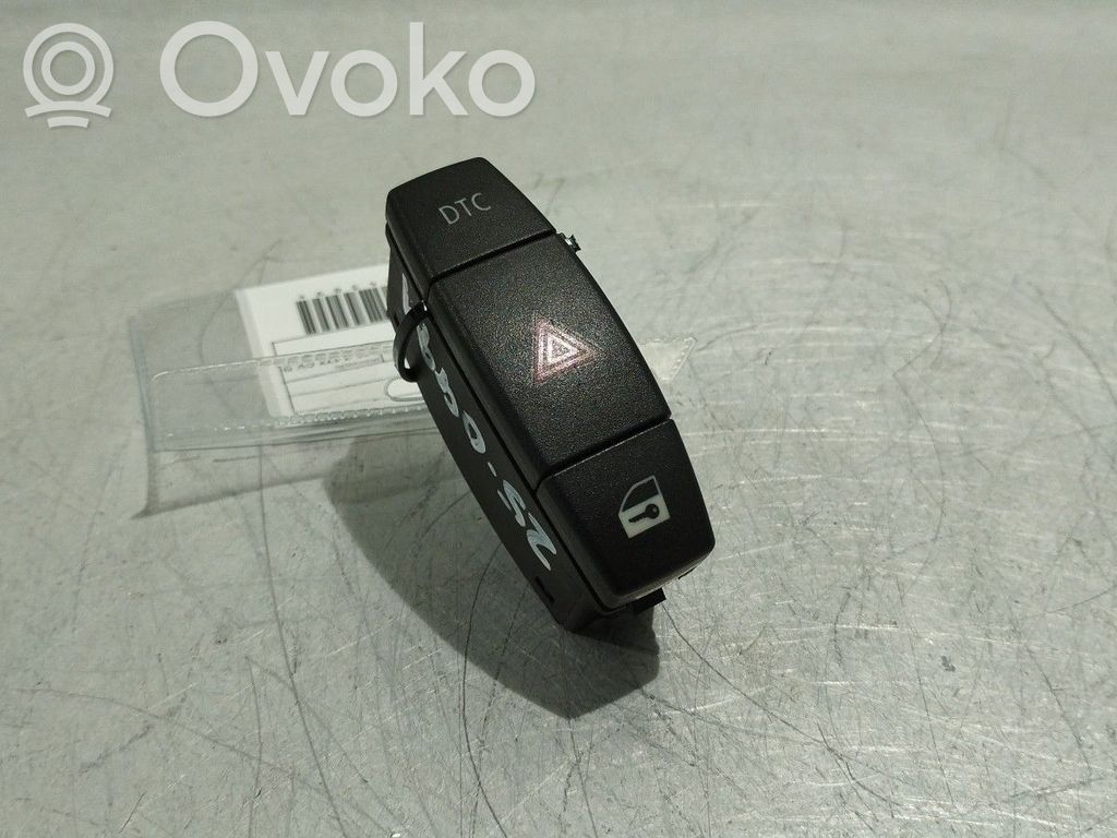 Hazard light switch   61316945603