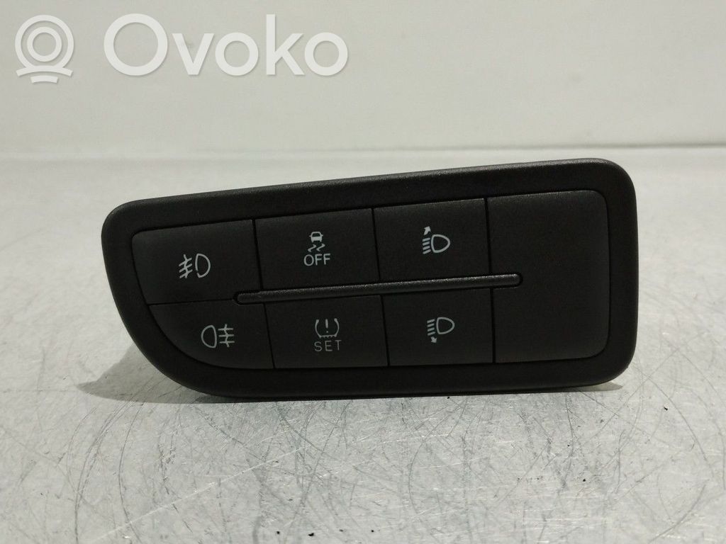 Fog light switch   0735630750