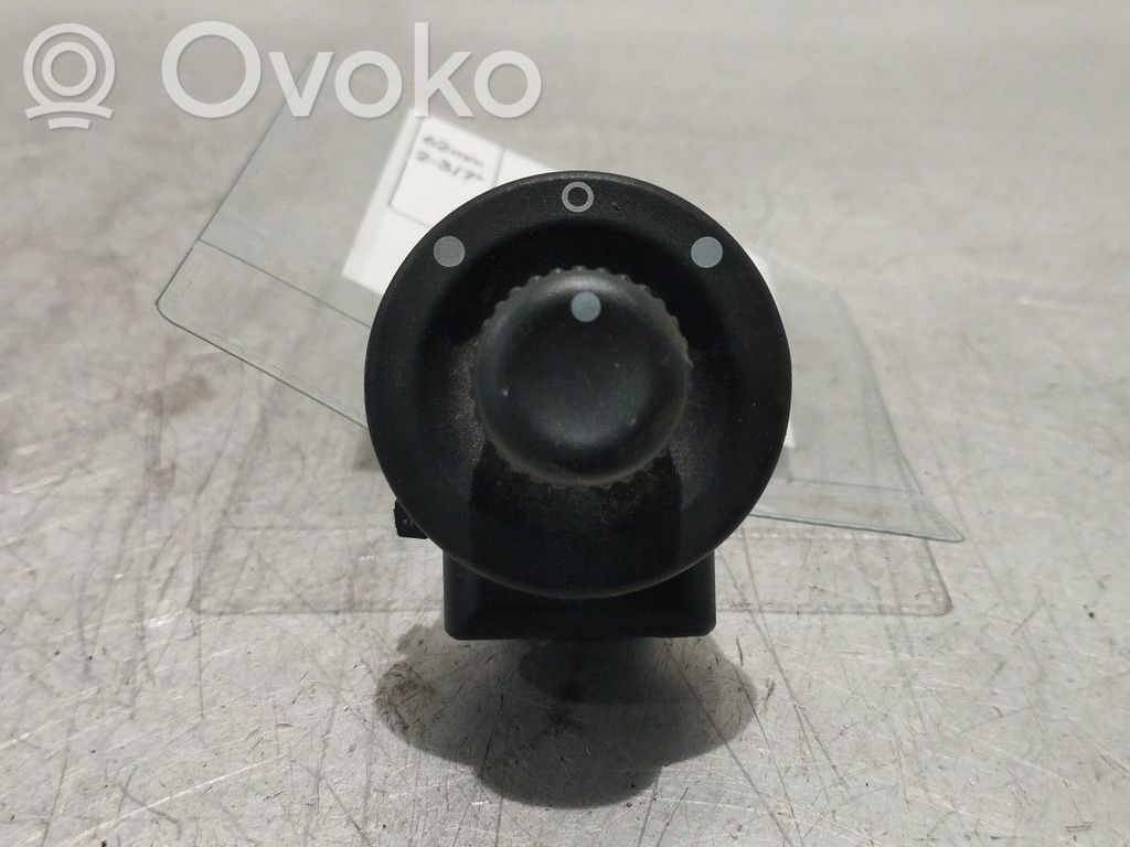 Wing mirror switch   255706283R