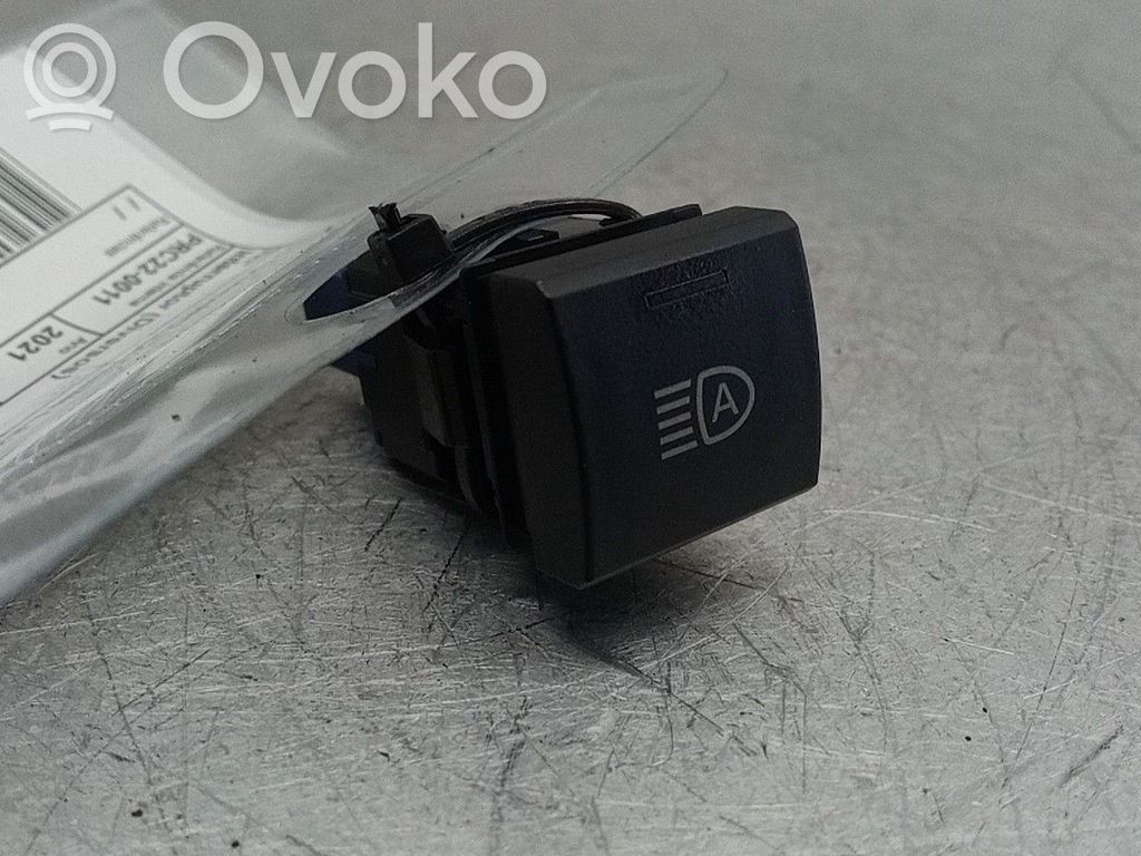 Engine start stop button switch