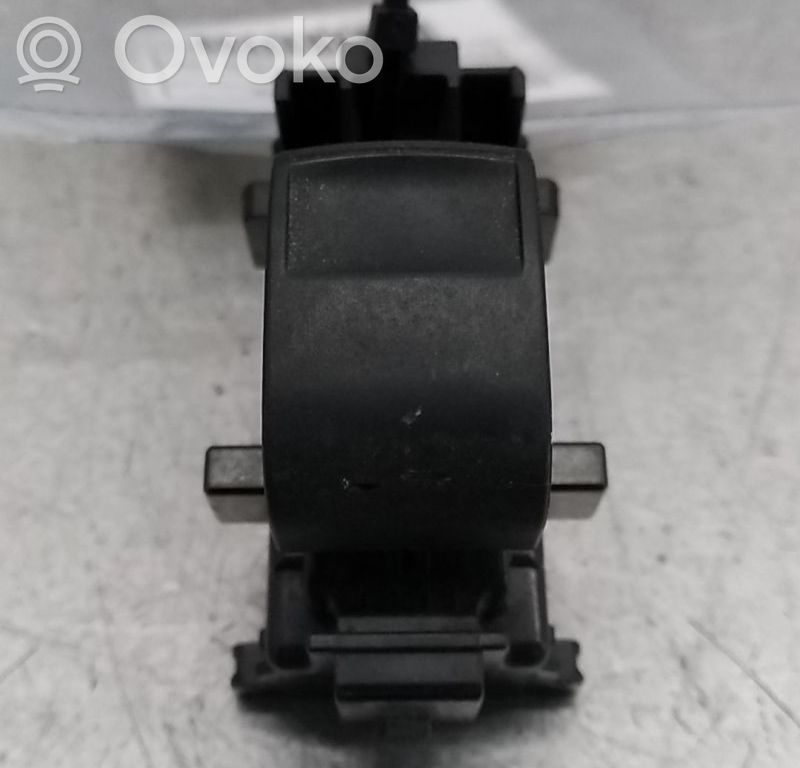 Electric window control switch