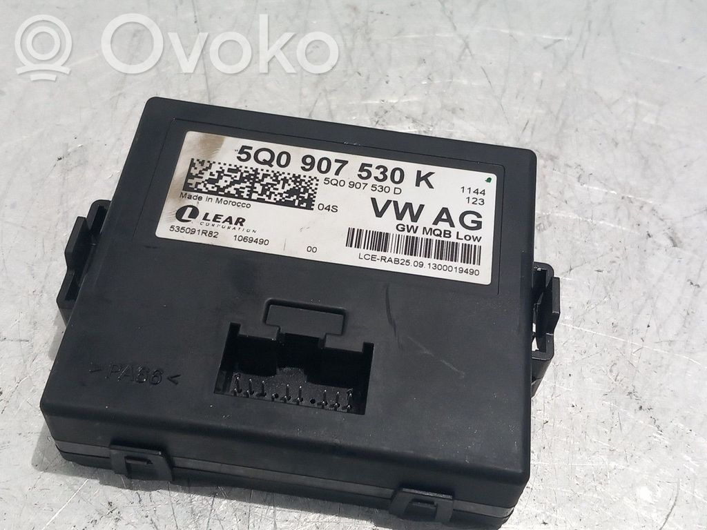 Engine control unit/module   5Q0907530K