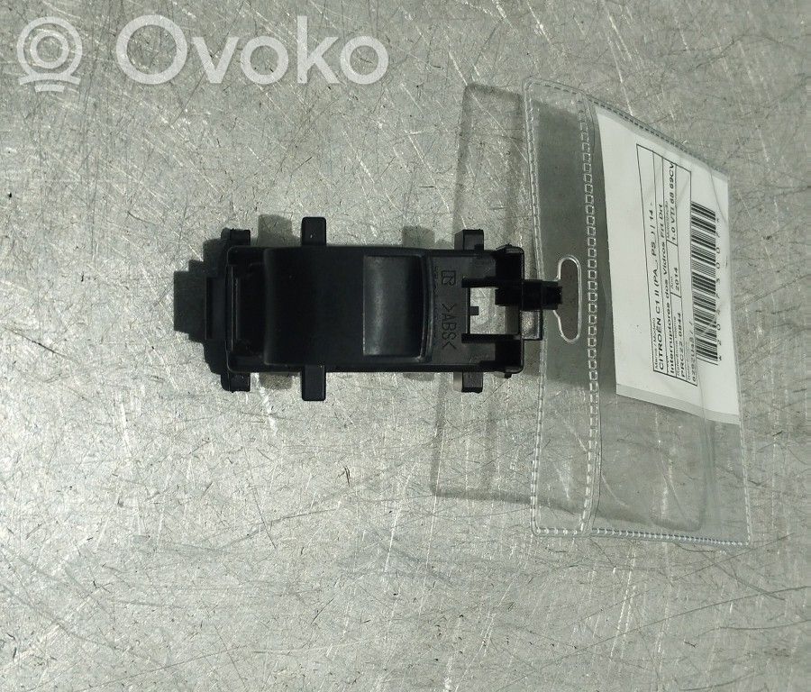 Przyciski szyb   8292U48