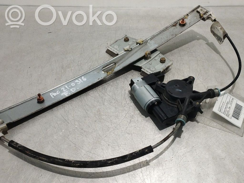 Front window lifting mechanism without motor