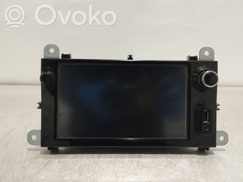 Radio/CD/DVD/GPS-pääyksikkö   281153868R