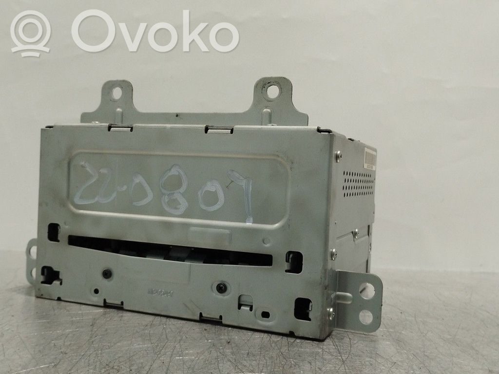 Radio/CD/DVD/GPS-pääyksikkö   22924493,CD400