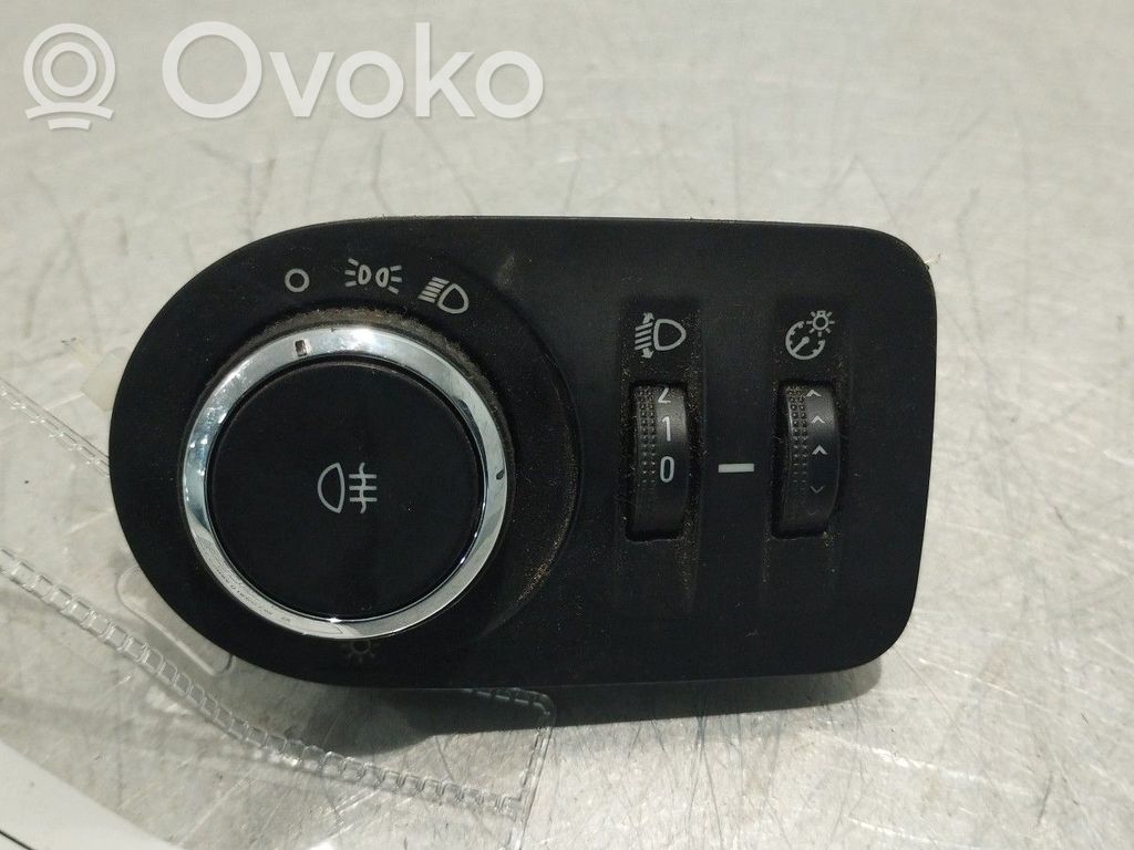 Opel Corsa D Comutator lumini 