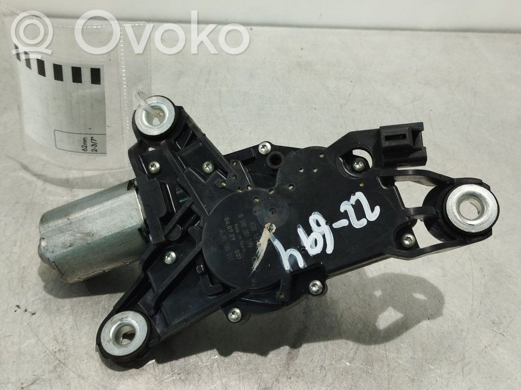 Mitsubishi Colt CZ3 Moteur d'essuie-glace arrière