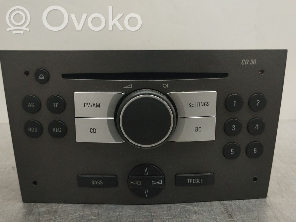 Opel Astra H Unidad delantera de radio/CD/DVD/GPS