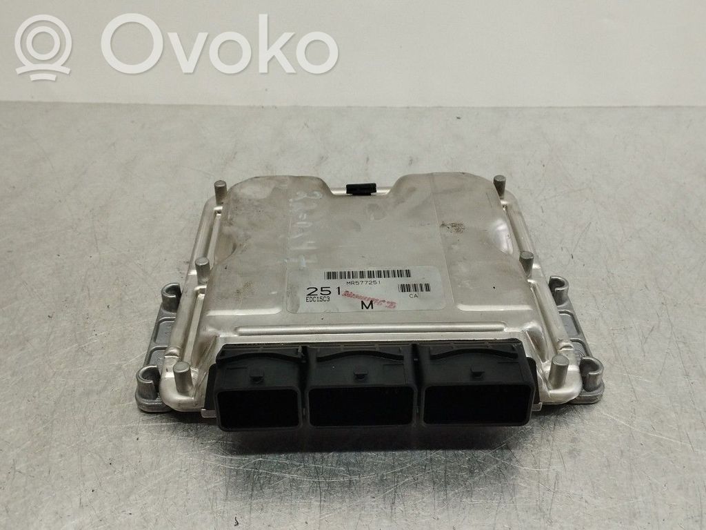 Motorsteuergerät/-modul   MR577251,0281011611,8200319959,8200319968,EDC15C3