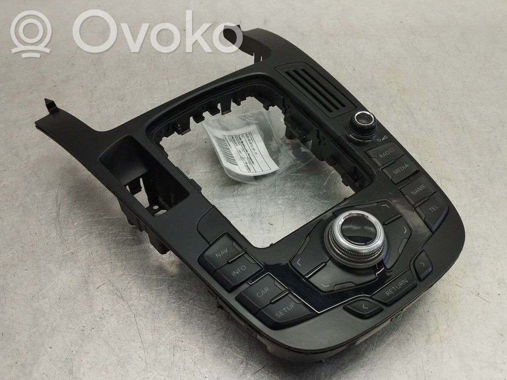 Interruttore/pulsante di controllo multifunzione   8T0919609
