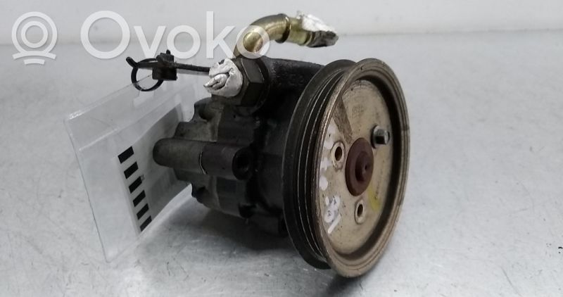 Ohjaustehostimen pumppu   QVB100690