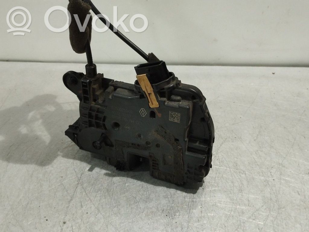 Cerradura de puerta trasera   825002104R,4PINOS