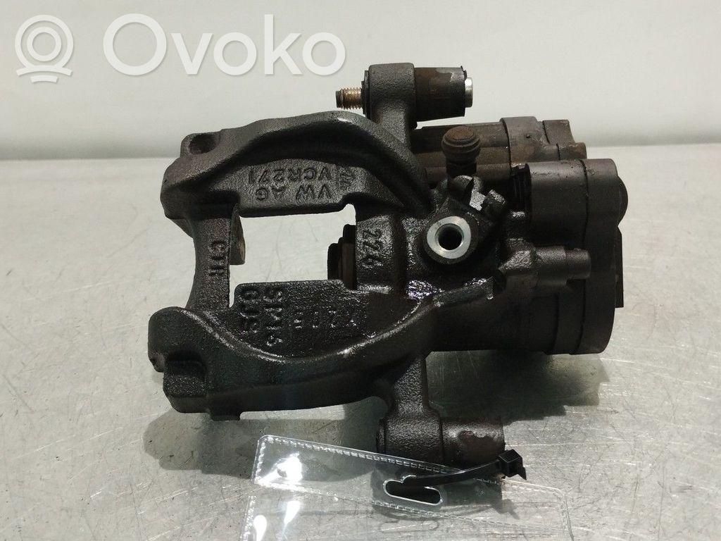 Takajarrusatula   5Q0615406DB