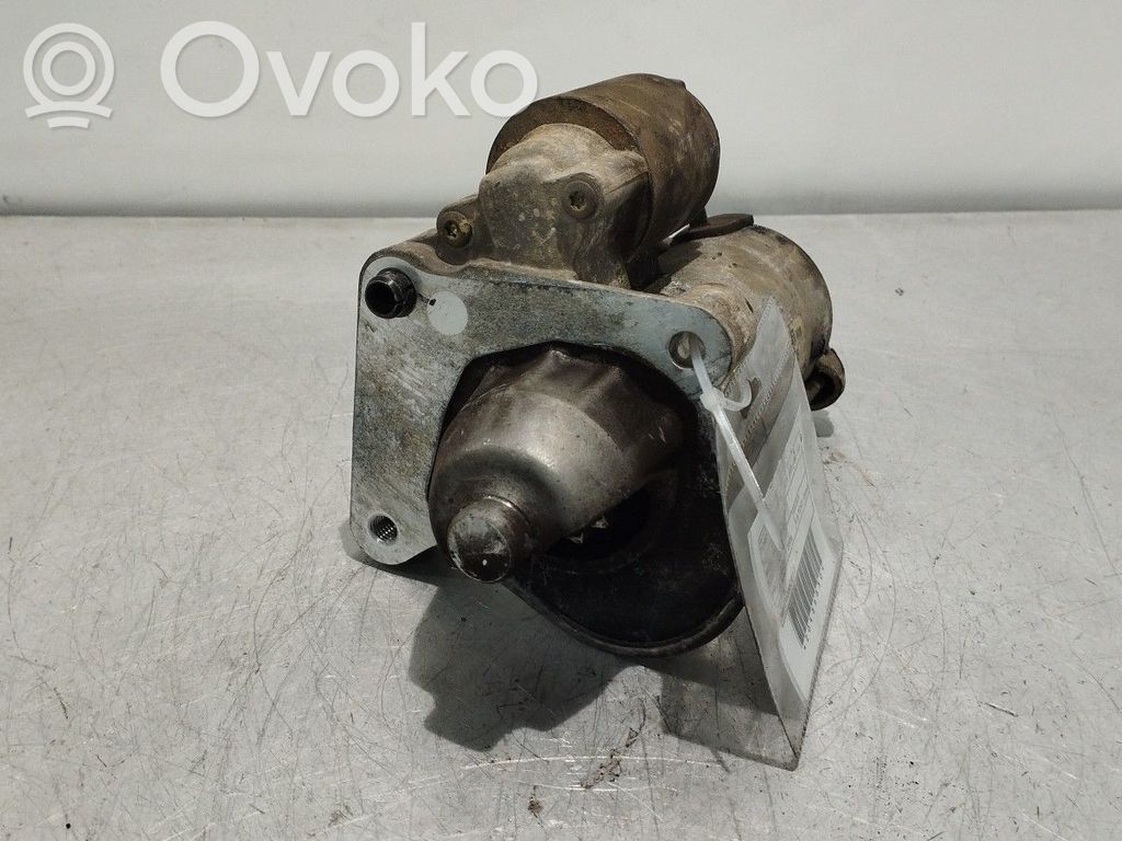 Käynnistysmoottori   3M5T11000CE