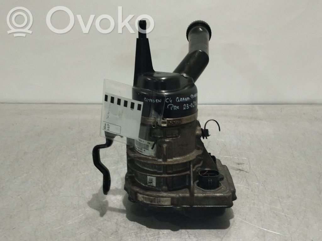 Pompa servosterzo   9684040180,A0012439