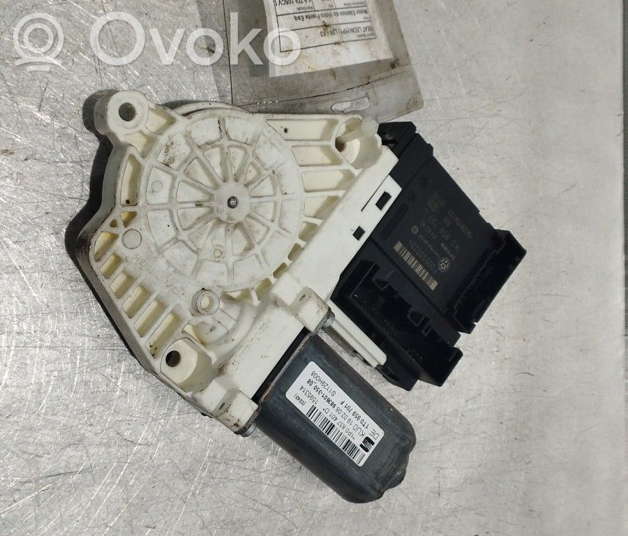 Seat Leon (1P) Motorino alzacristalli della portiera anteriore 