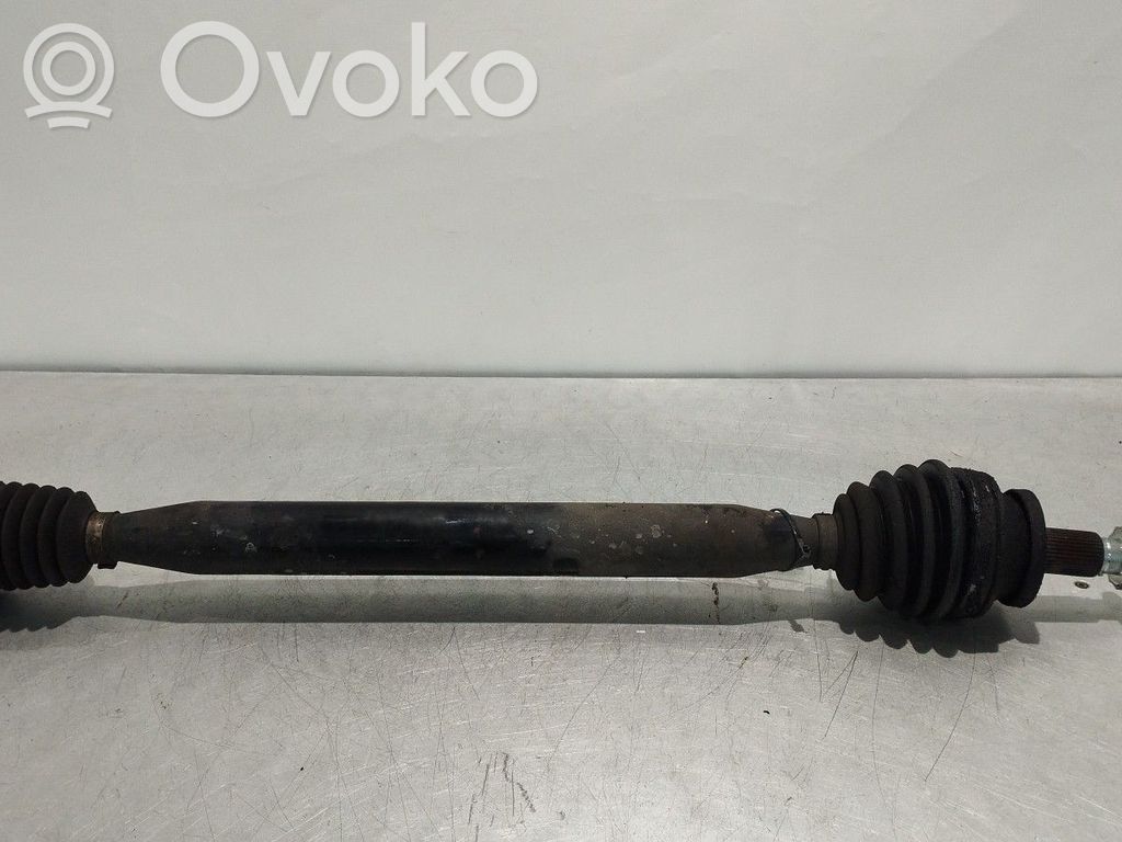 Eje de transmisión delantero   6Q0407272BD