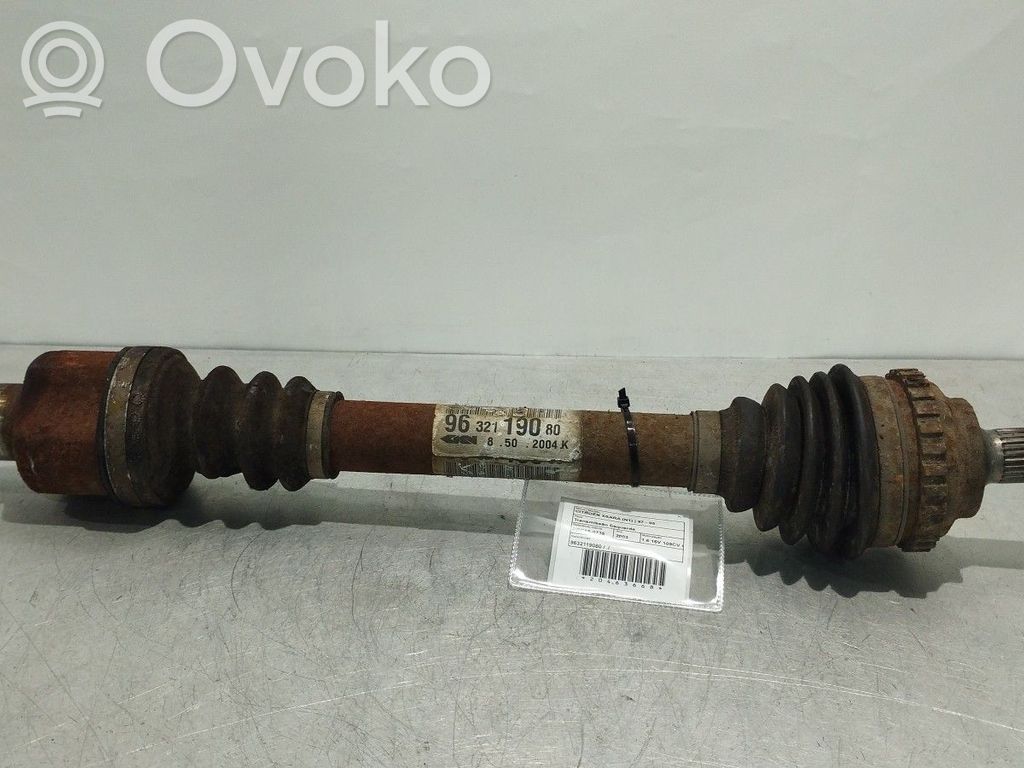 Etuvetoakseli   9632119080