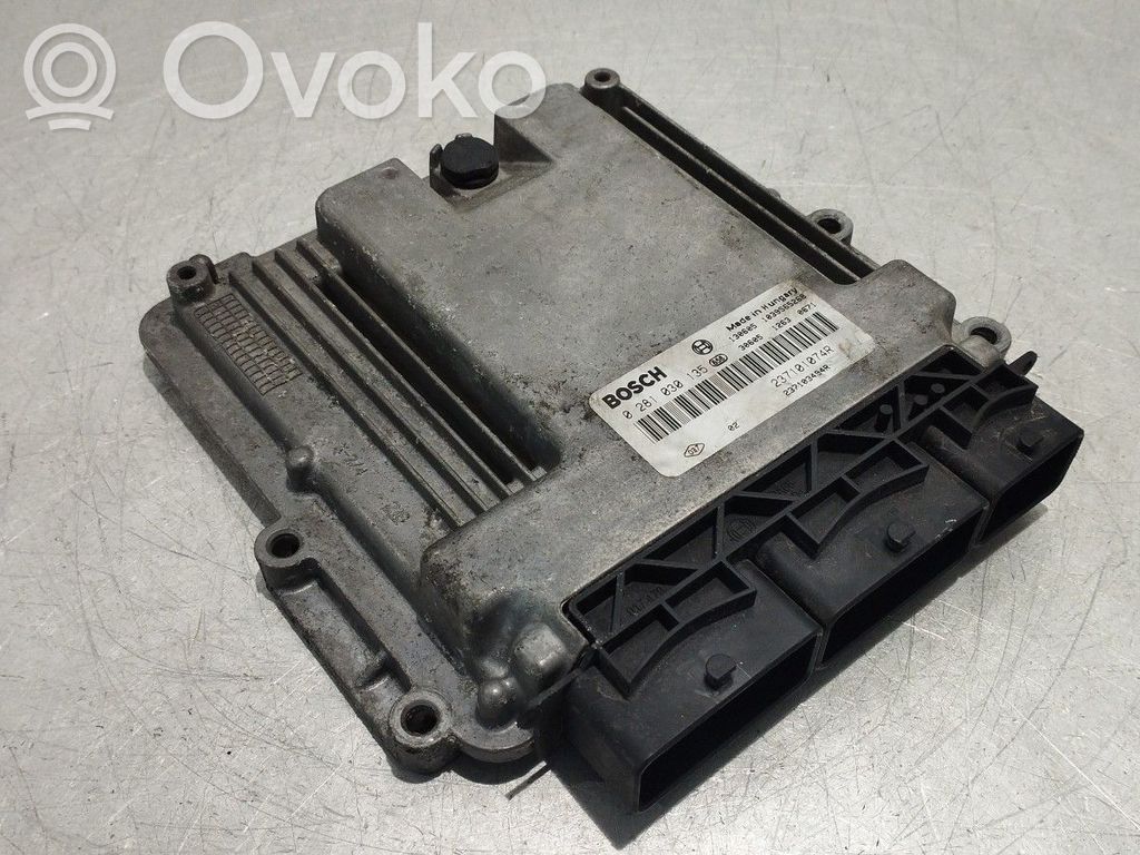 Unitate/modul de control motor   237101074R,0281030135,237103494R