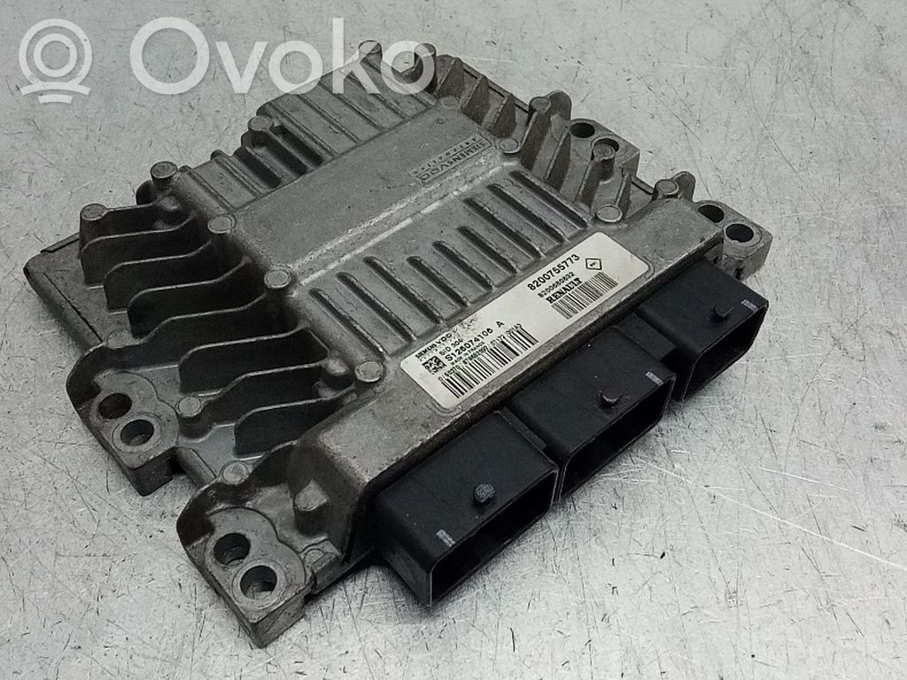 Unidad de control/módulo del motor   8200755773,8200680832,S126074106A,SID304