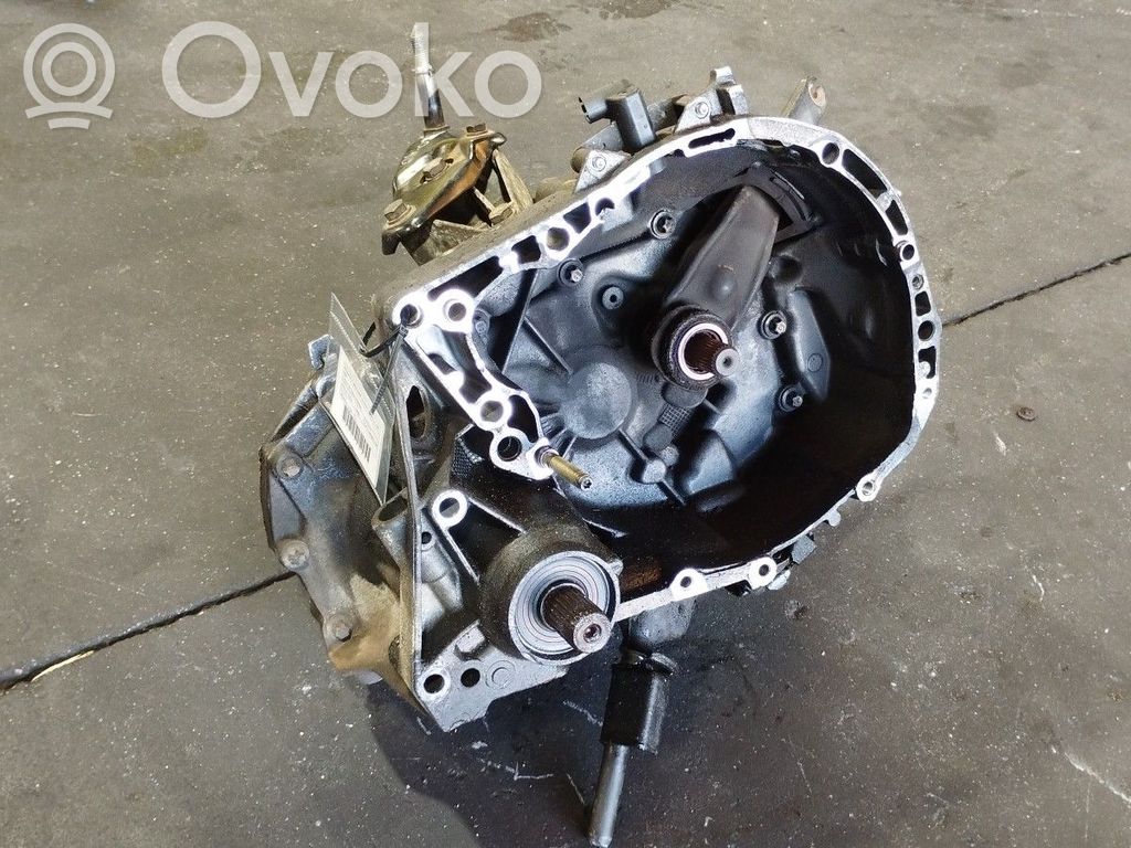 5 Gang Schaltgetriebe   JB3934,CX5