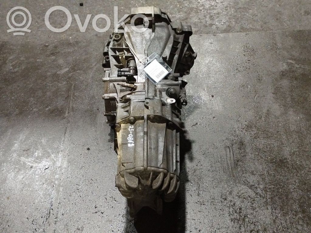 Audi A4 S4 B7 8E 8H Scatola del cambio manuale a 5 velocità 