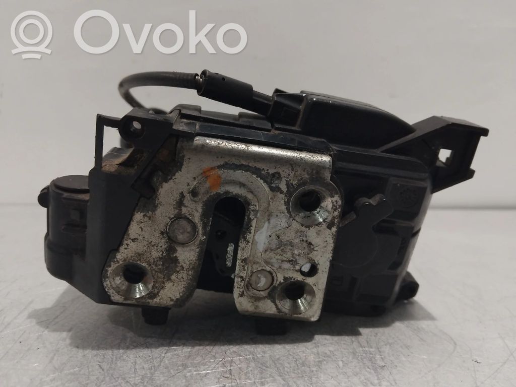 Front door lock   300125C