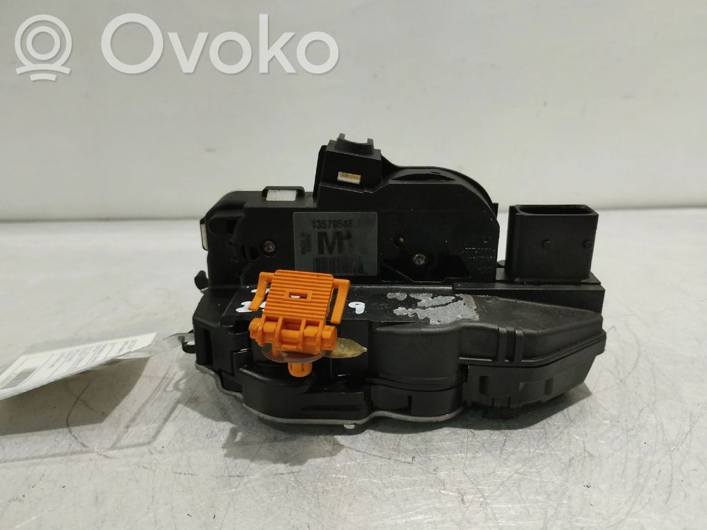 Opel Mokka Zamek drzwi tylnych 