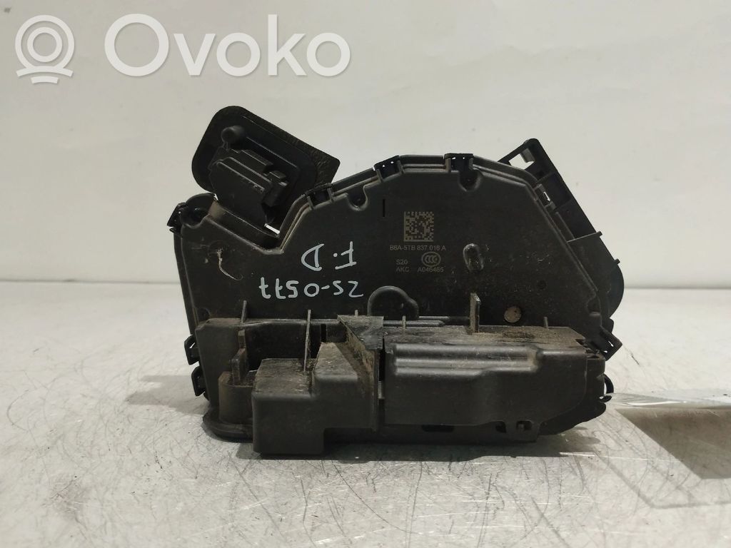 Volkswagen Polo VI Serratura portiera anteriore
