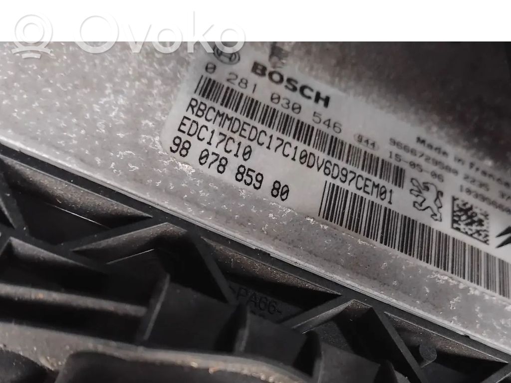 Unidad de control/módulo del motor   9807885980,0281030546,EDC17C10